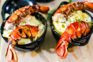 Does Lobster Taste Like Crab?